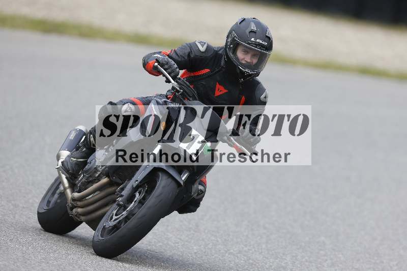 /Archiv-2024/14 25.04.2024 TZ Motorsport Training ADR/Gruppe gruen/11